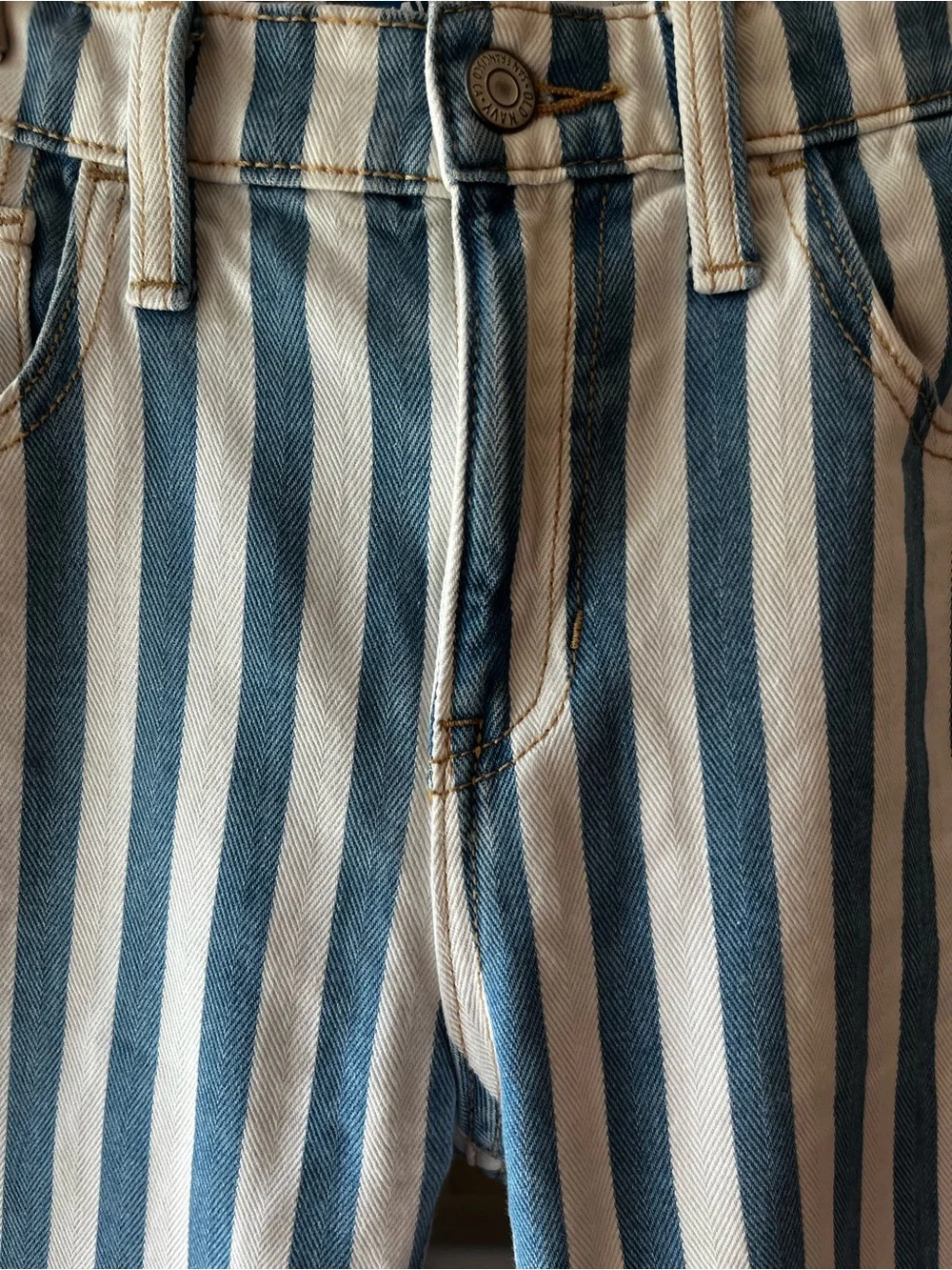Old Navy Blue & White Striped Wide-Leg Jeans (Kids) 100%cotton .